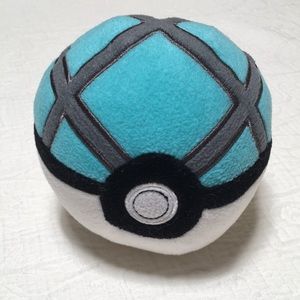 Pokémon Poke Ball Plush by Tomy
